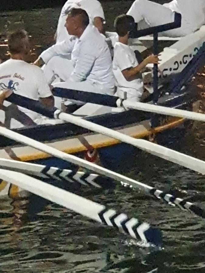 2 Pieces Les Pieds Dans L'eau